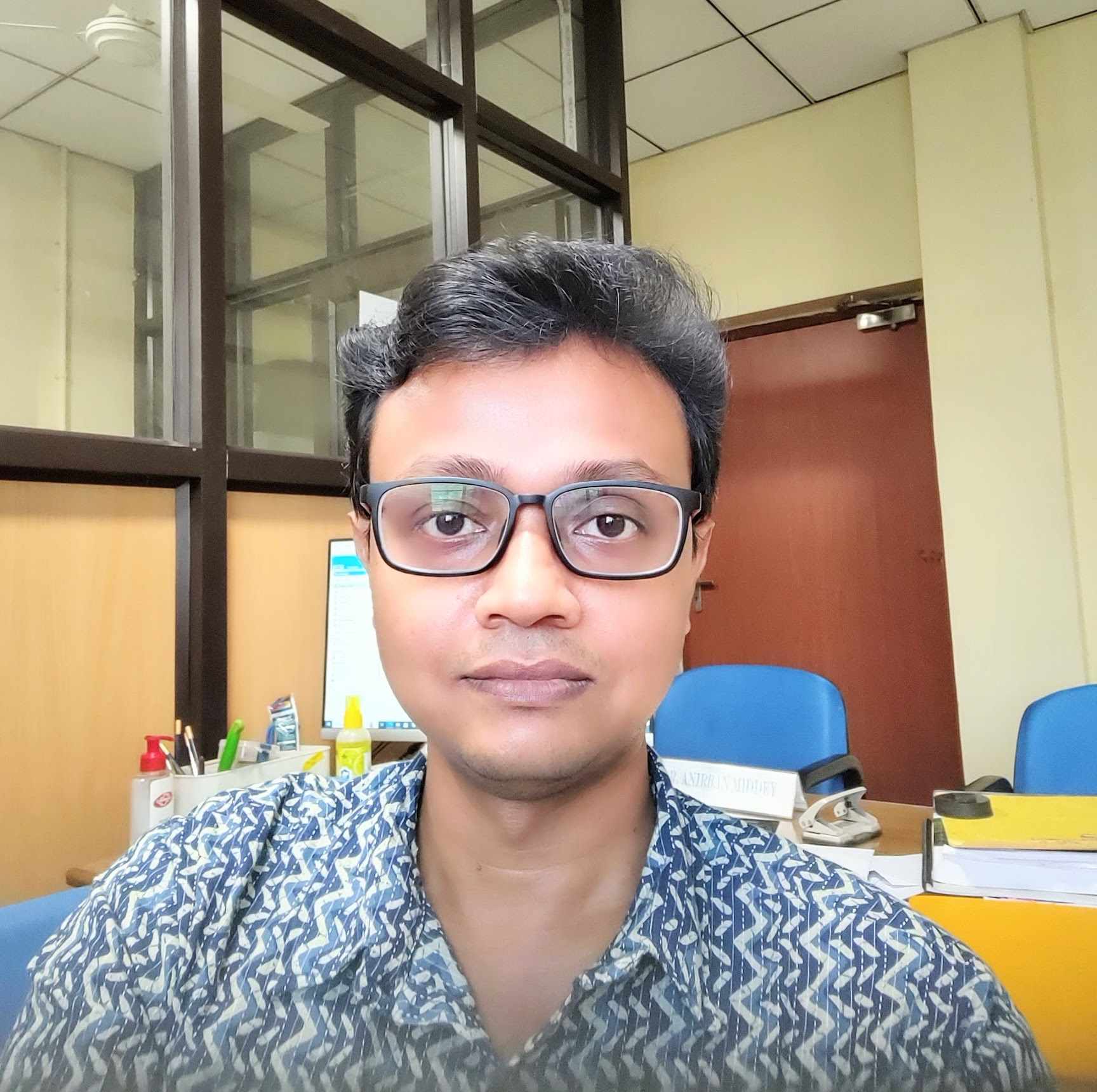 Dr. ANIRBAN  MIDDEY Image